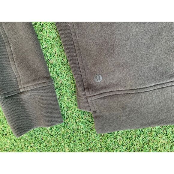 LULULEMON press pause OLIVE GREEN SWEATSHIRT TOP sz 8 - Picture 4 of 7